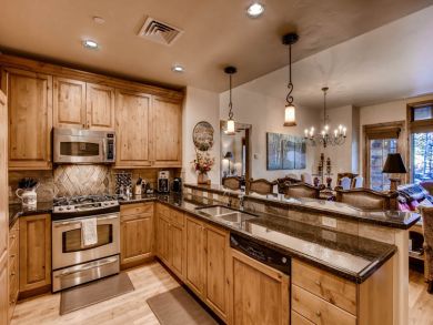 2 Bedroom Beaver Creek Vacation Home Plus Den.